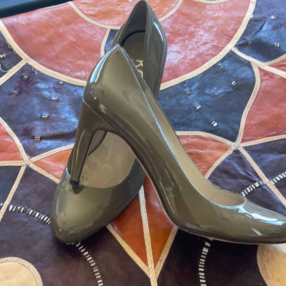 MICHAEL  KORS Patent Leather Green Pumps